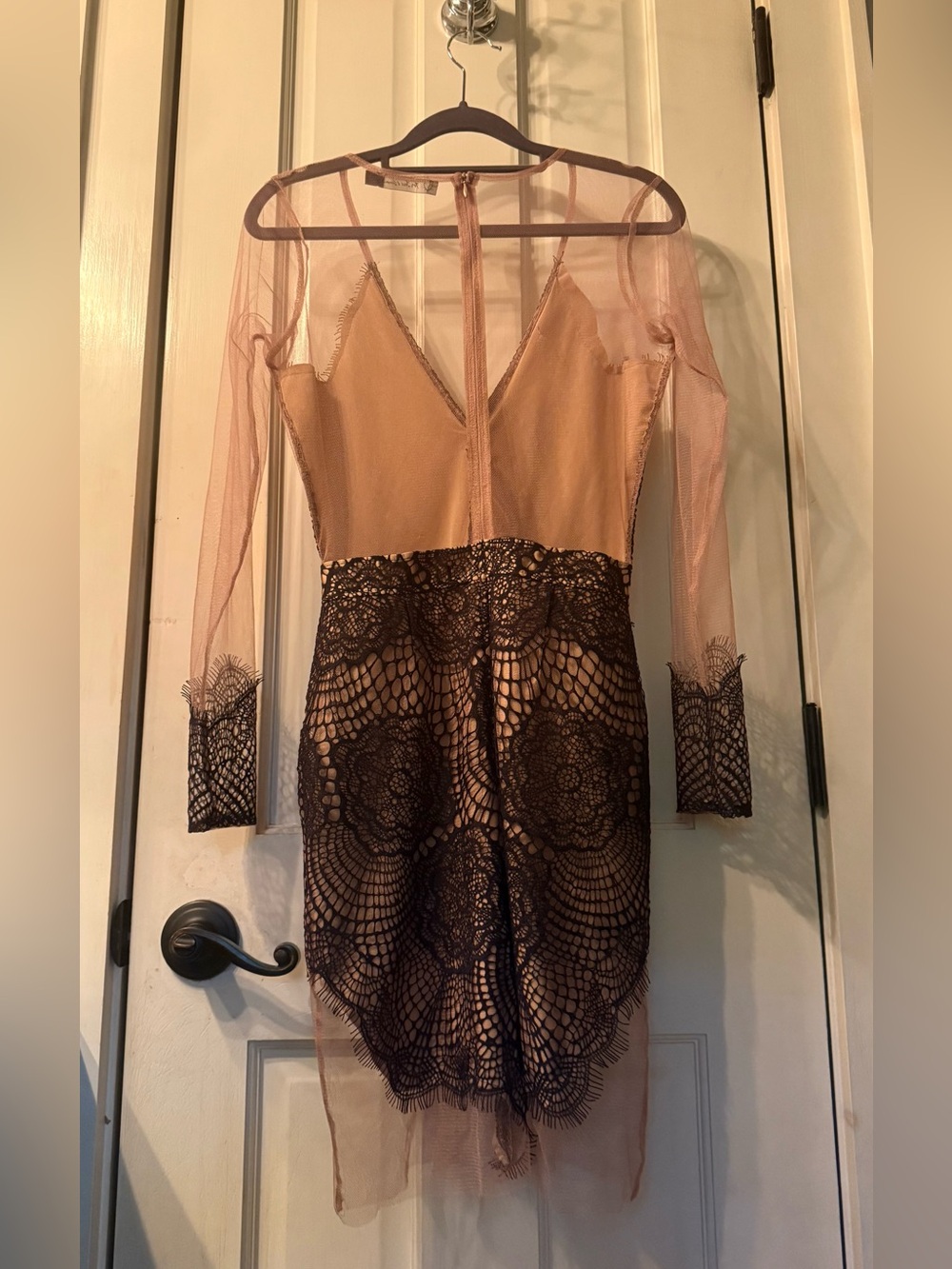 New For Love & Lemons Antigua Mini Dress Black Nude Lace Embroidery Size Medium - Picture 9 of 17